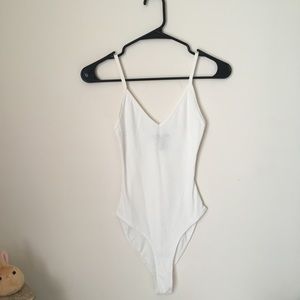 Forever 21 basic ribbed white bodysuit
